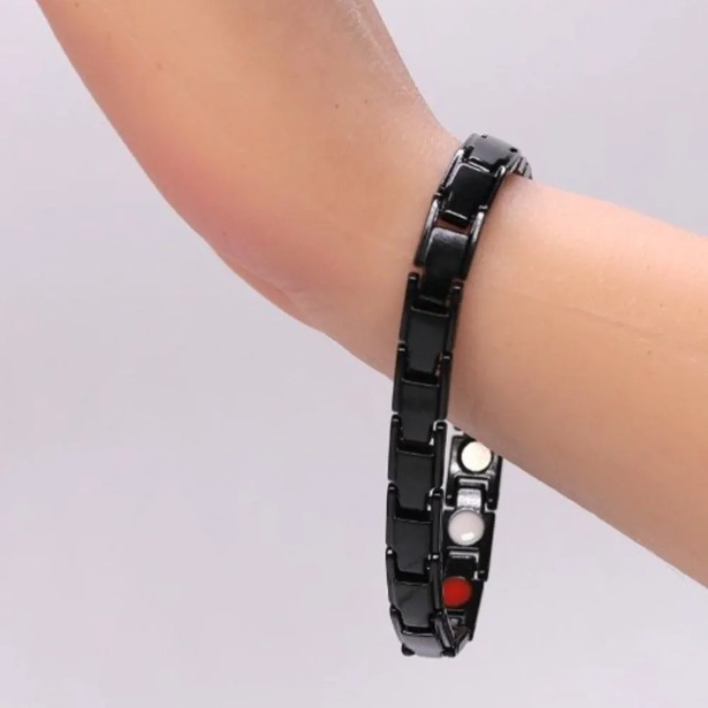 NWT Black Titanium Magnetic Therapy Bracelet – 8 Inch